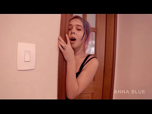 ❤️ 我报复了我的兄弟。我与他的女友发生了性关系。女同性恋的报复。 Fucking video❤